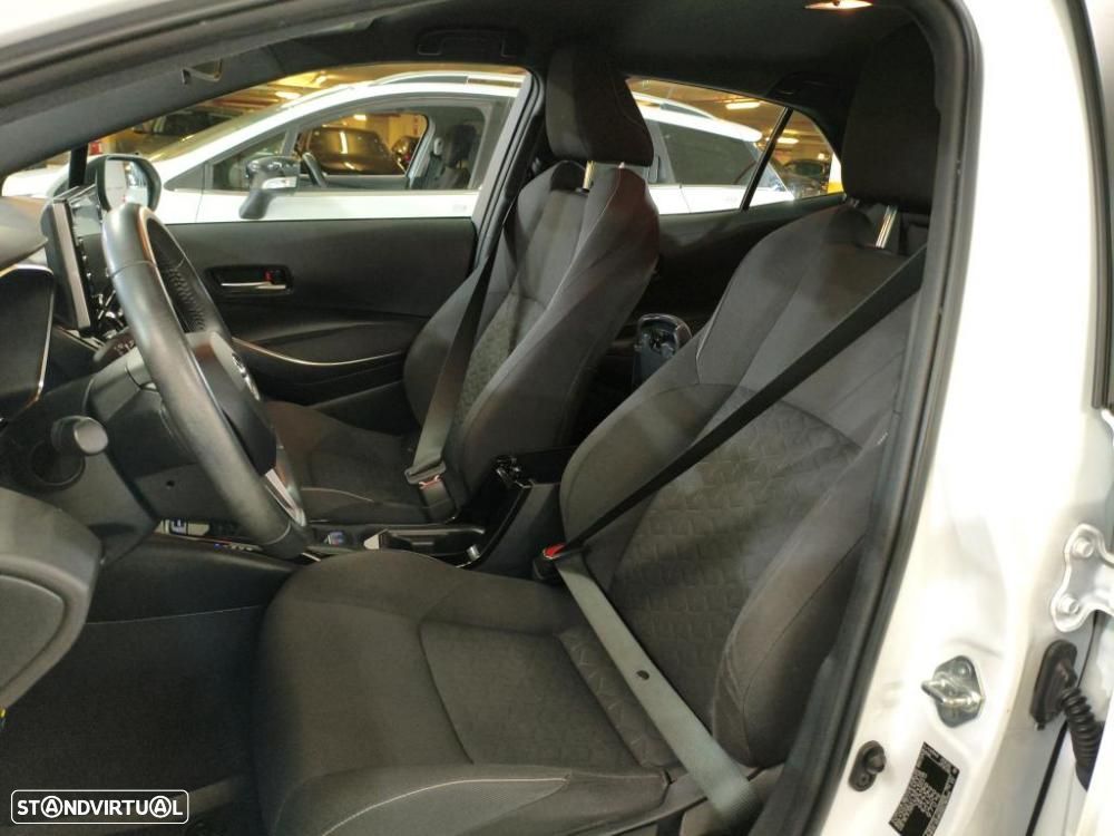 Toyota Corolla 1.8 Hybrid Comfort - 8