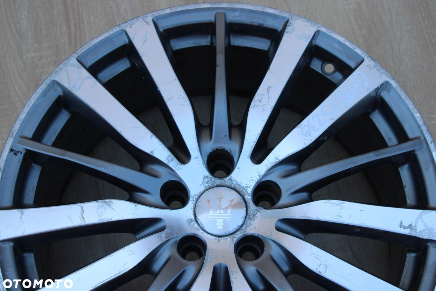 FELGA ALIMINIOWA 19" MASERATI GHIBLI 8,5J 5x114,3 - 2