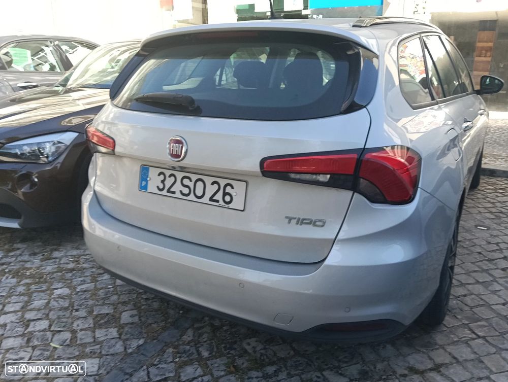 Fiat Tipo Station Wagon 1.3 M-Jet Lounge Tech J17 - 4