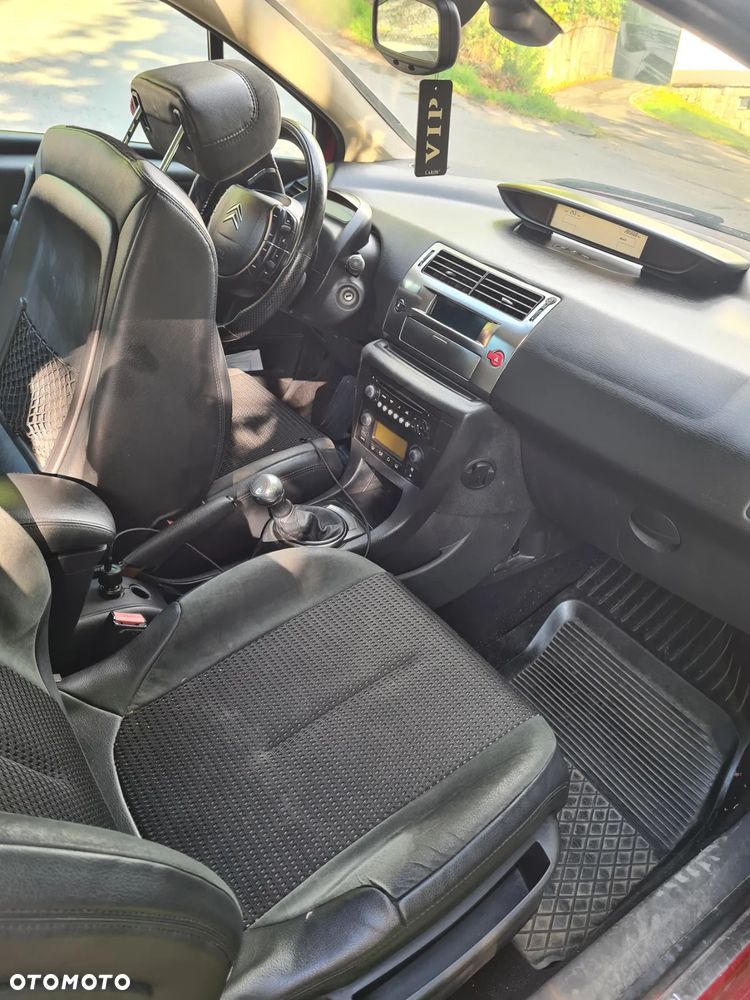 Citroën C4 1.6 HDi VTR - 5