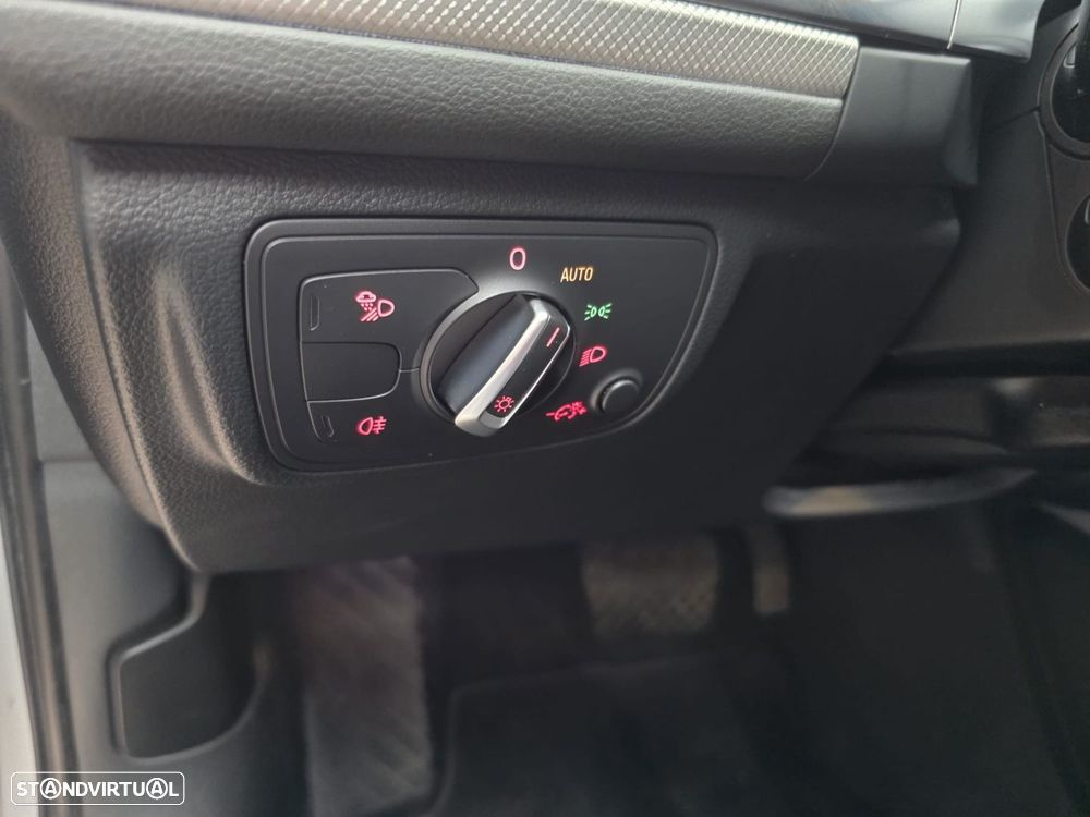 Audi A6 2.0 TDI S-line Multitronic - 28