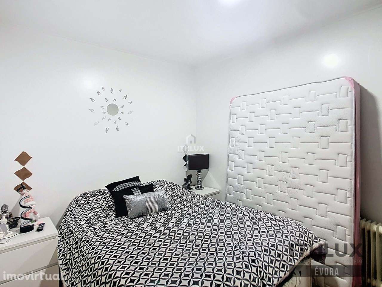 Moradia localizada em Vila Boim, Elvas com área bruta privativa de 67m - Grande imagem: 4/17