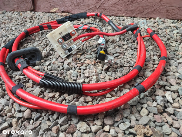 BMW E46 ORYGINALNY KOMPLETNY KABEL AKUMULATORA PLUSOWY NA TYŁ + KLEMA + BEZPIECZNIK O NR. 61 12 8 373 945 OEM W BARDZO DOBRYM STANIE DO SILNIKÓW BENZYNOWYCH