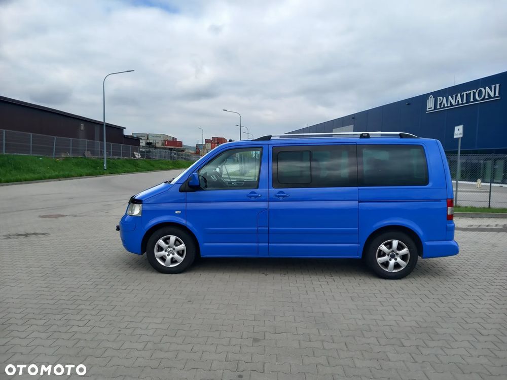 Volkswagen Multivan - 4
