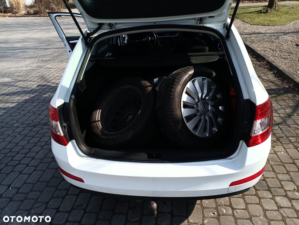 Skoda Octavia 2.0 TDI Style - 18
