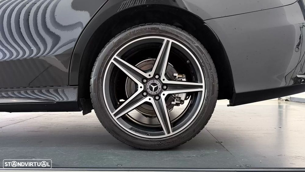 Mercedes-Benz C 180 d AMG Line - 8