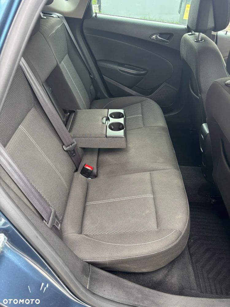 Opel Astra 1.4 T Active EU6 - 16