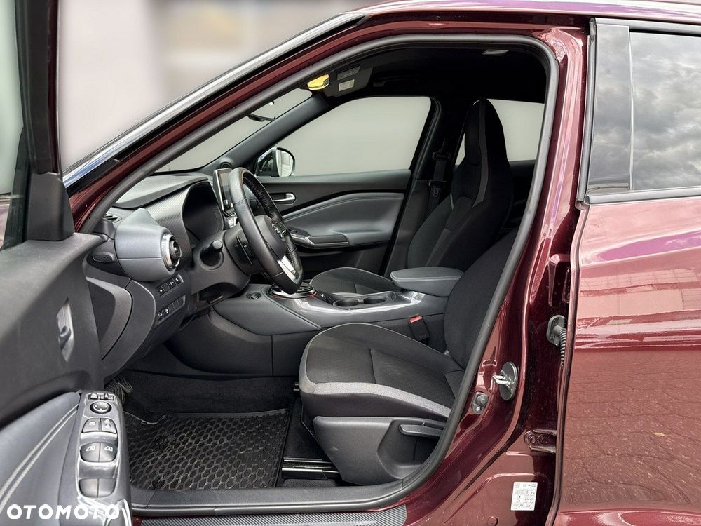 Nissan Juke 1.0 DIG-T N-Connecta DCT - 27