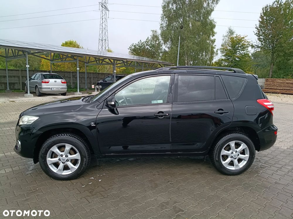 Toyota RAV4 2.0 VVT-i Premium - 12