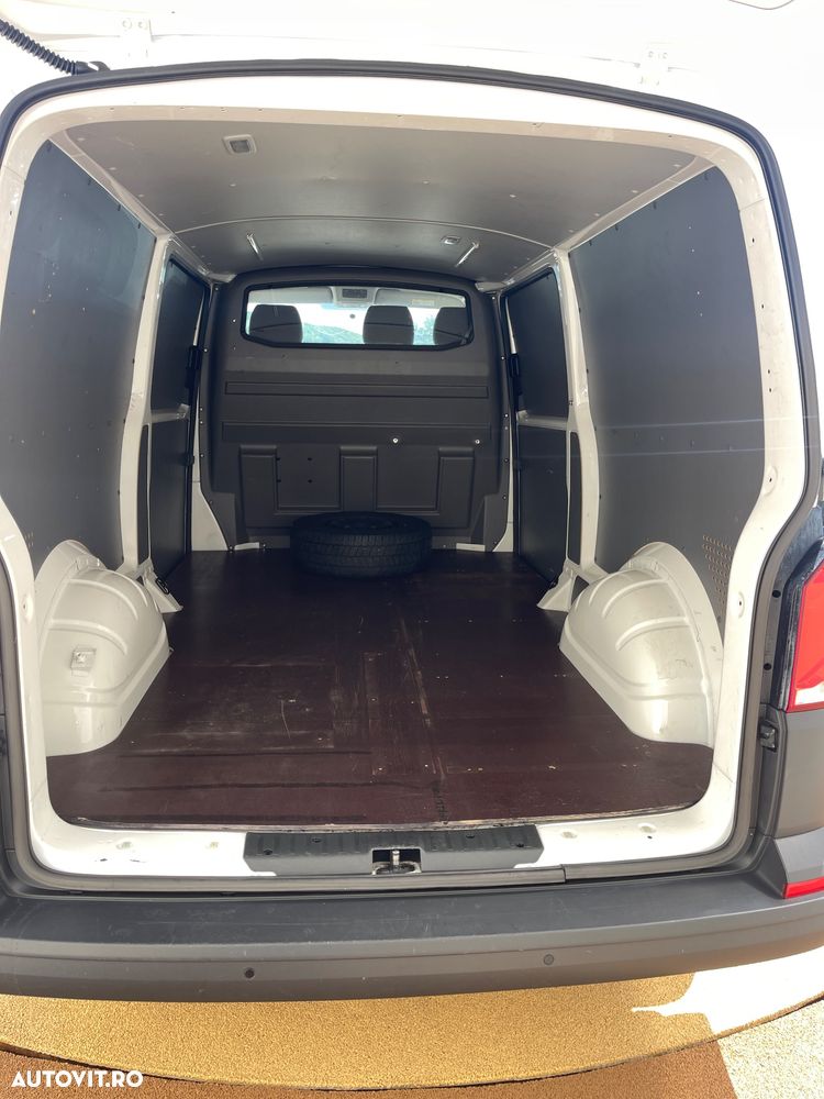 Volkswagen Transporter 2.0TDI  LUNG  2CULISANTE - 25