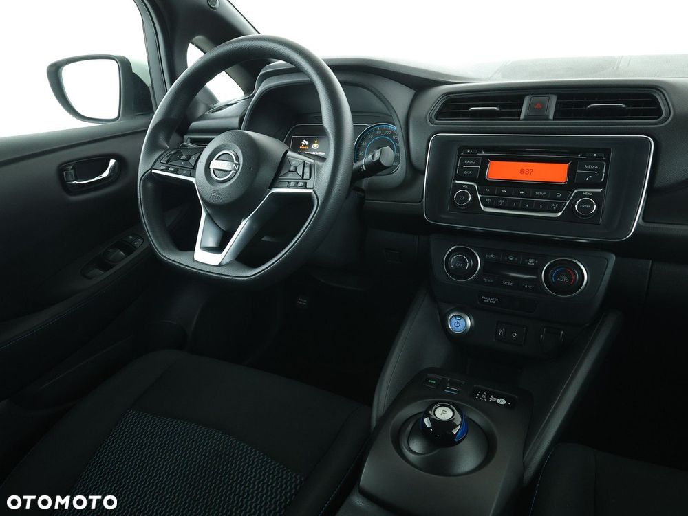 Nissan Leaf - 23