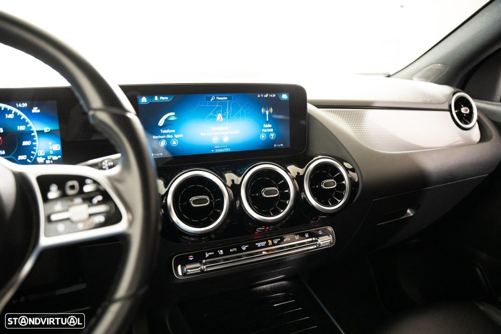 Mercedes-Benz GLA 250 e Progressive - 11