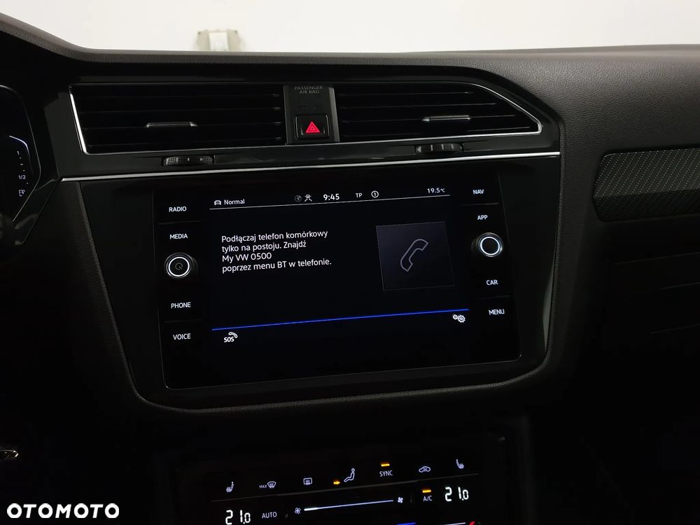 Volkswagen Tiguan 2.0 TDI SCR 4MotION DSG R-Line - 16
