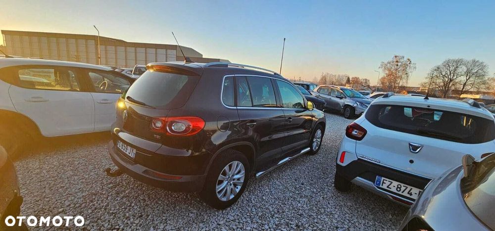 Volkswagen Tiguan - 6