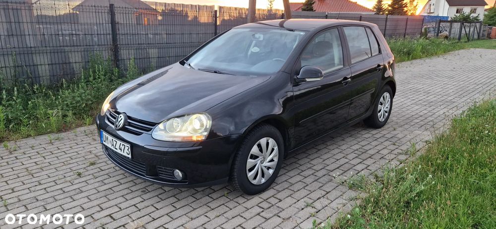 Volkswagen Golf 1.6 FSI Goal - 1
