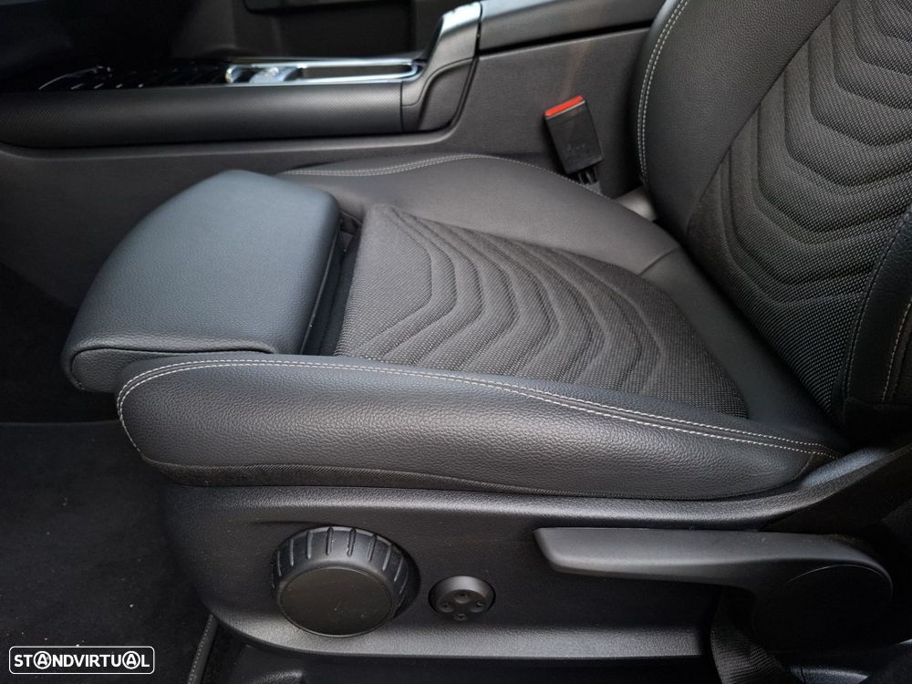 Mercedes-Benz B 250 e - 15