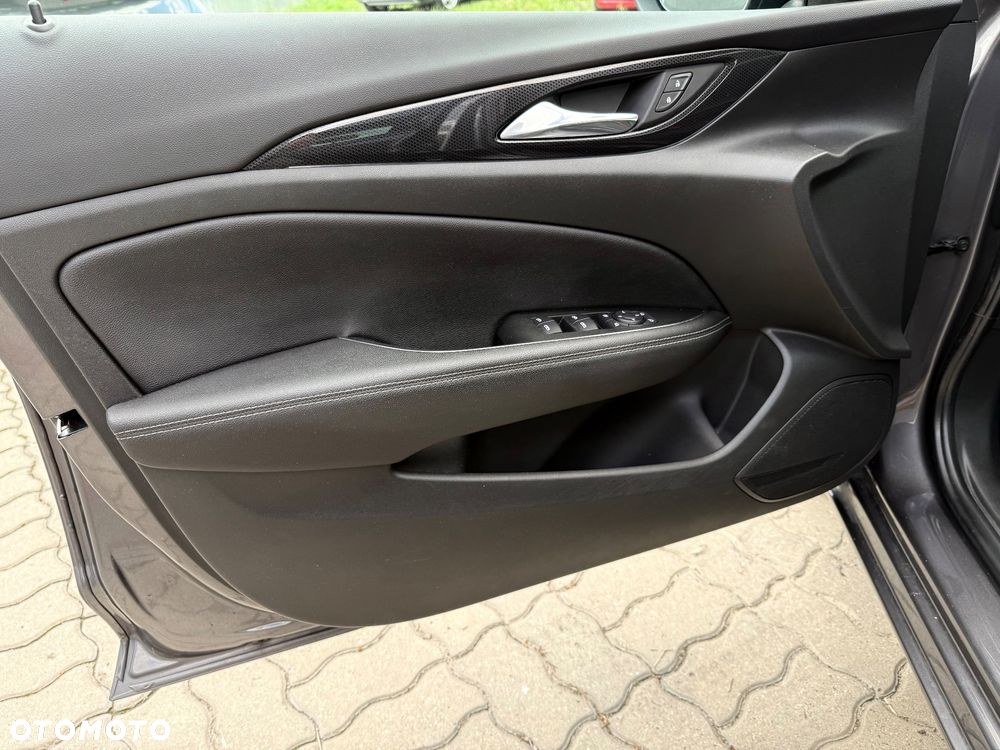 Opel Insignia 2.0 T GS Line S&S - 17