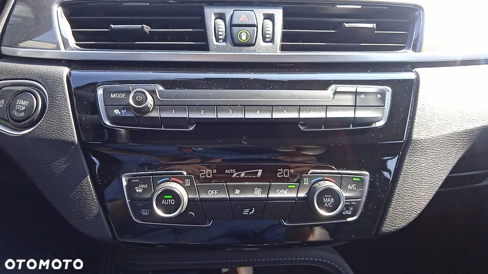 BMW X1 sDrive18d xLine - 21