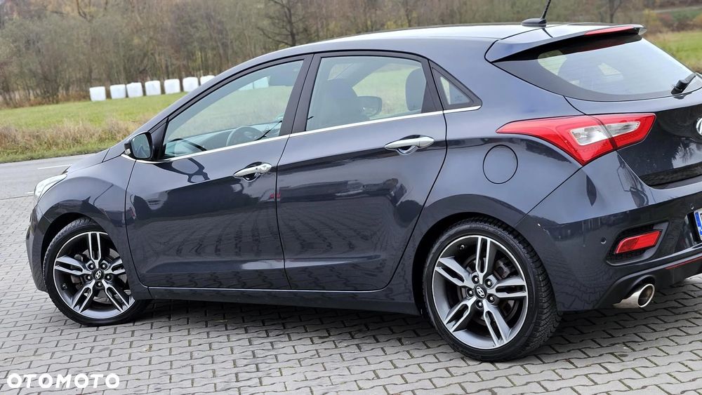 Hyundai i30 1.6 T GDI Turbo - 19