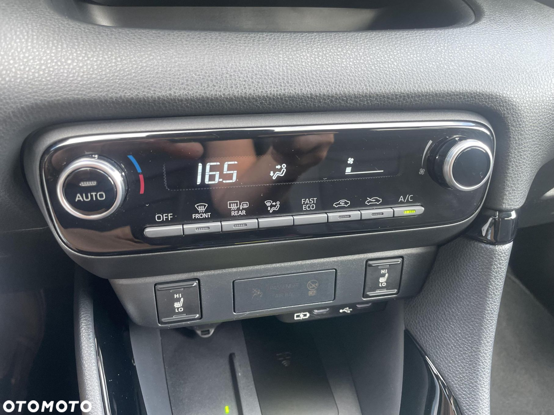 Toyota Yaris - 20