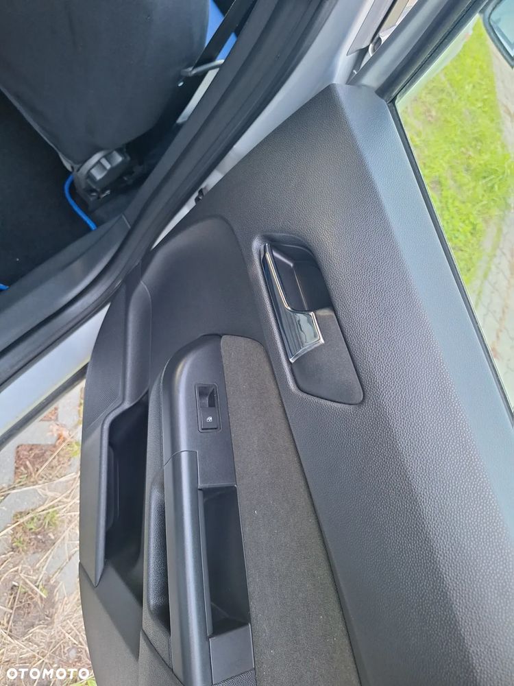 Opel Astra - 11