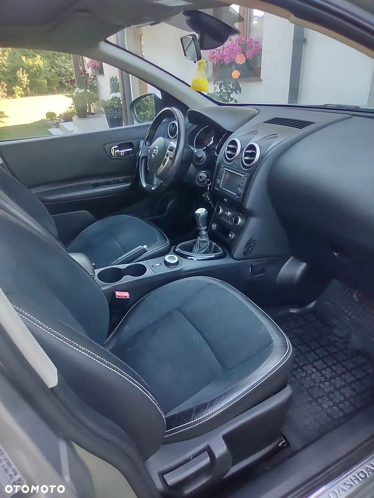 Nissan Qashqai 2.0 4x4 360 - 10