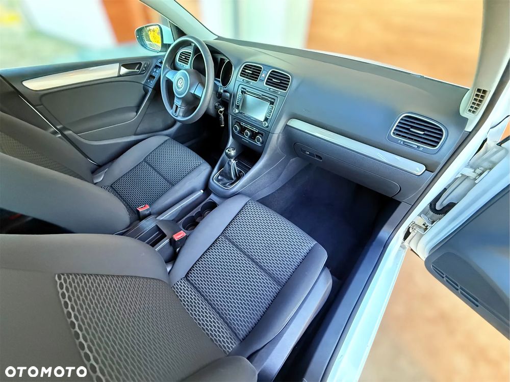 Volkswagen Golf 1.2 TSI Style - 6