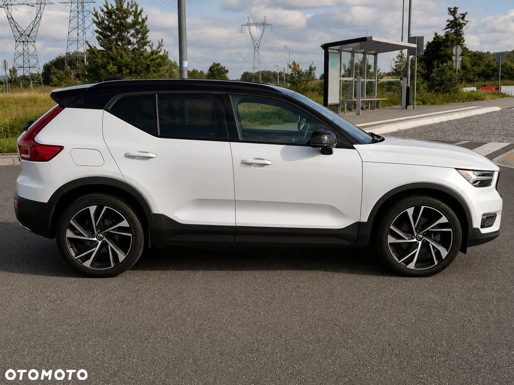 Volvo XC 40 B4 B R-Design - 3