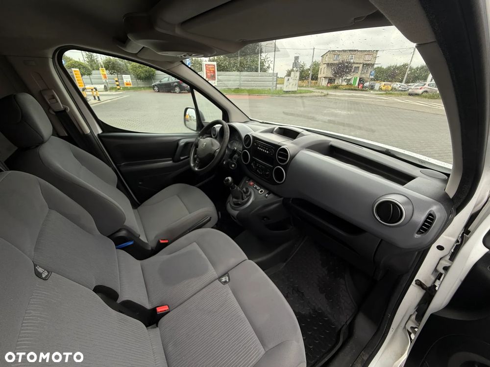 Peugeot Partner - 11