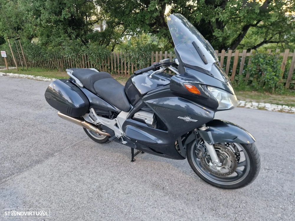 Honda Pan European 1300  Possível Financiamento - 4