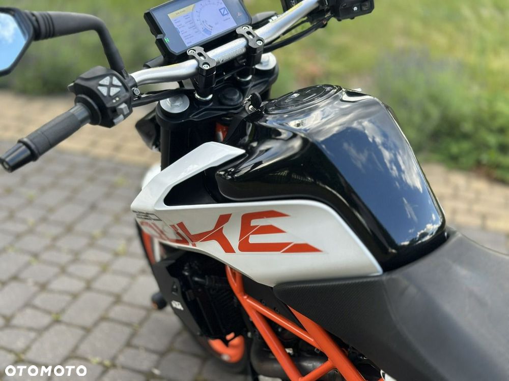 KTM Duke - 11