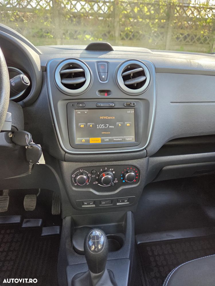 Dacia Lodgy TCe 115 Stepway - 15