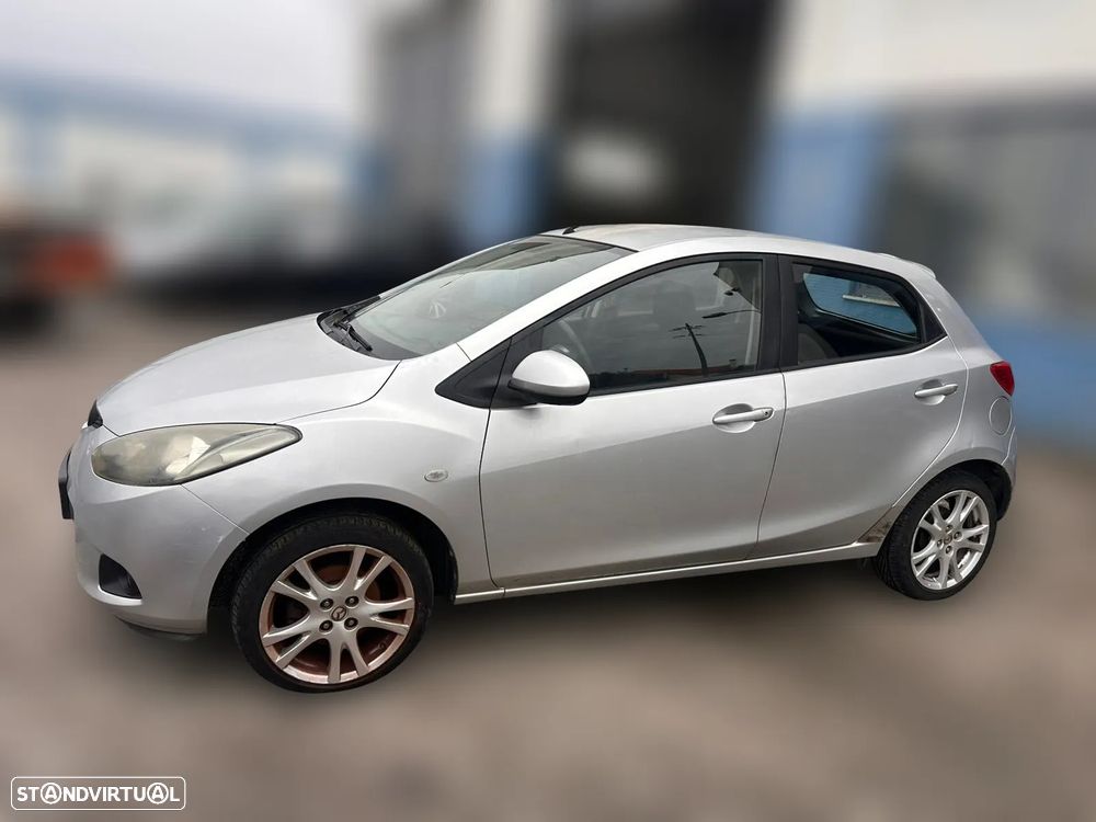 MAZDA 2 Hatchback (DE, DH) 1.3 Gasolina 86 cv  63 kW 2007 - 2015 ZJ46 para peças - 3