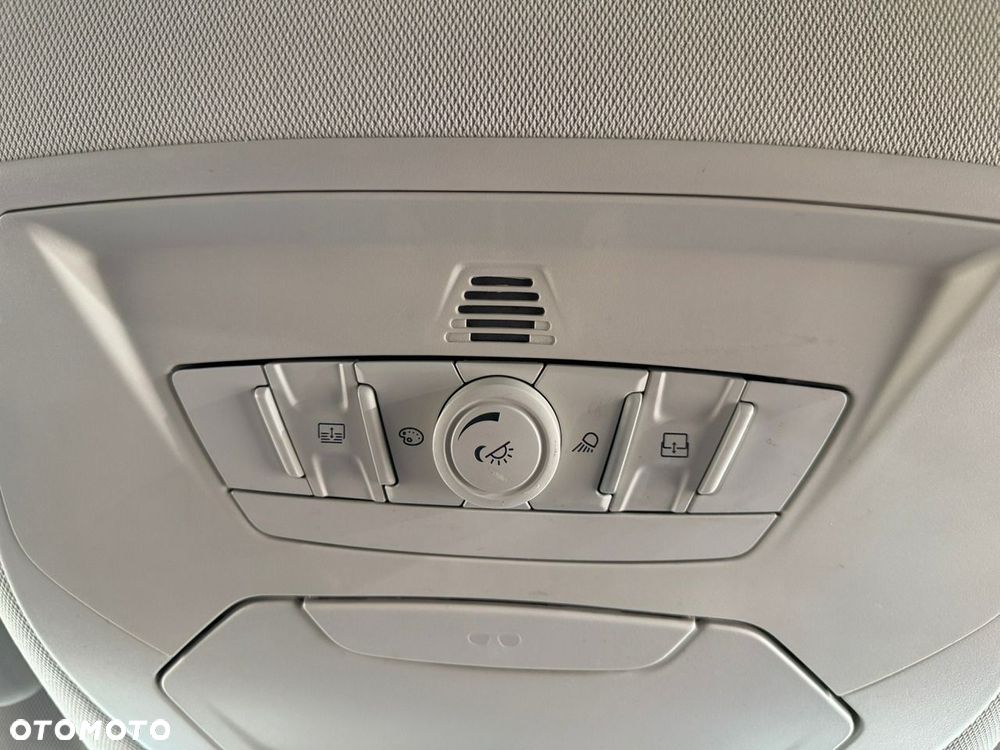 Ford Kuga - 26