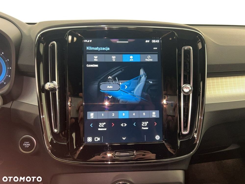 Volvo XC 40 B3 Core - 21