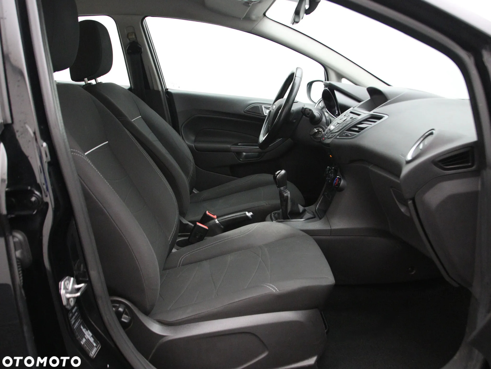 Ford Fiesta 1.5 TDCi Trend - 14