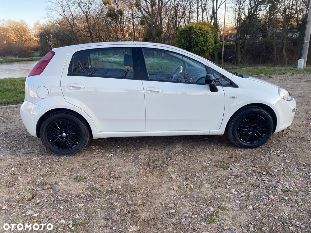 Fiat Punto - 10