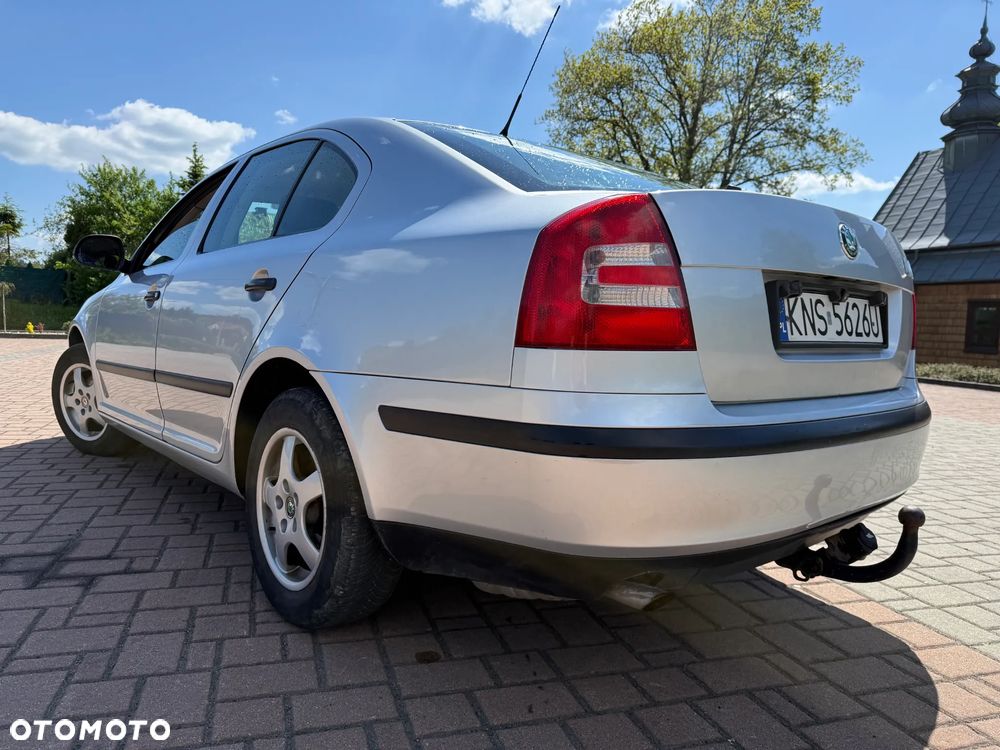 Skoda Octavia 1.6 Active - 7