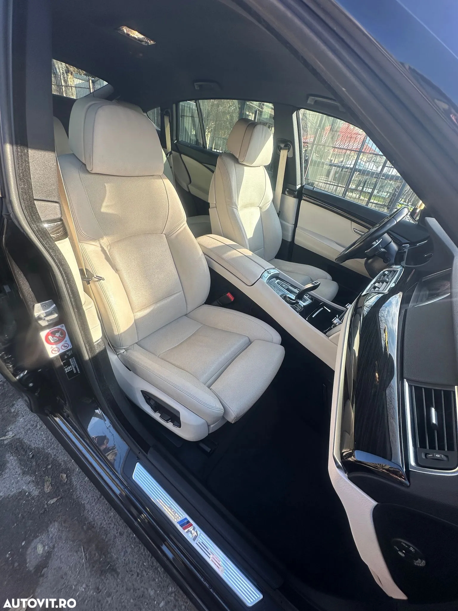 BMW Seria 5 530d xDrive AT - 6