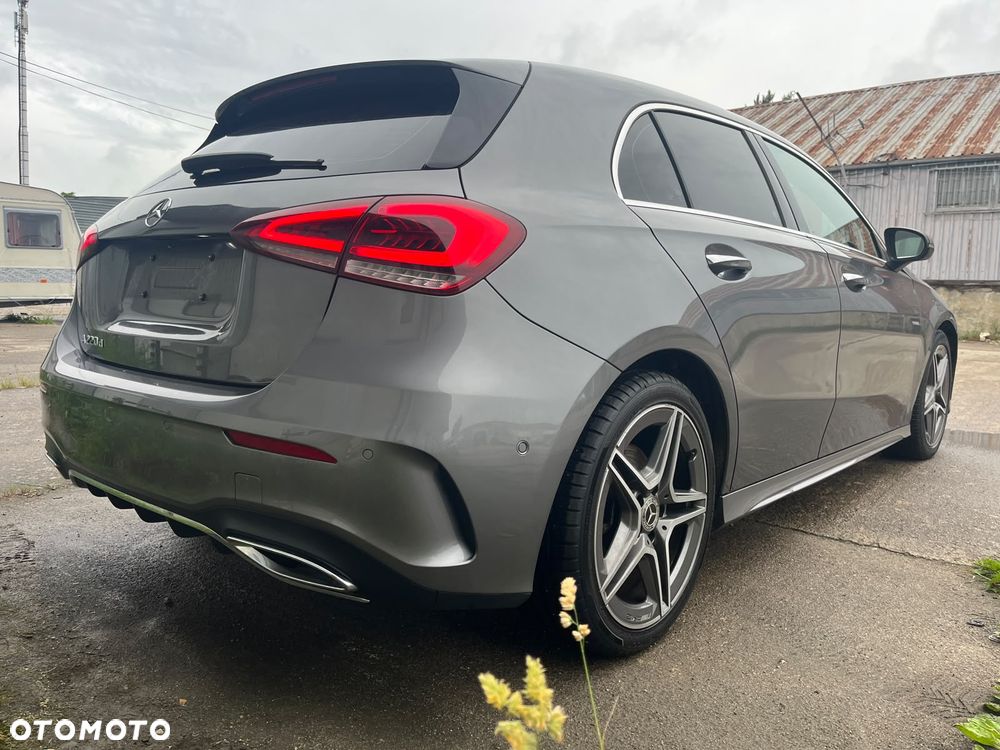 Mercedes-Benz Klasa A 220 d 8G-DCT AMG Line - 2
