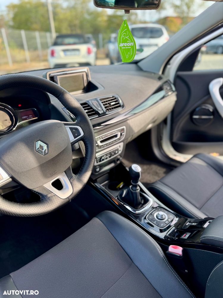 Renault Megane Grandtour ENERGY dCi 110 Start & Stopp Bose Edition - 13