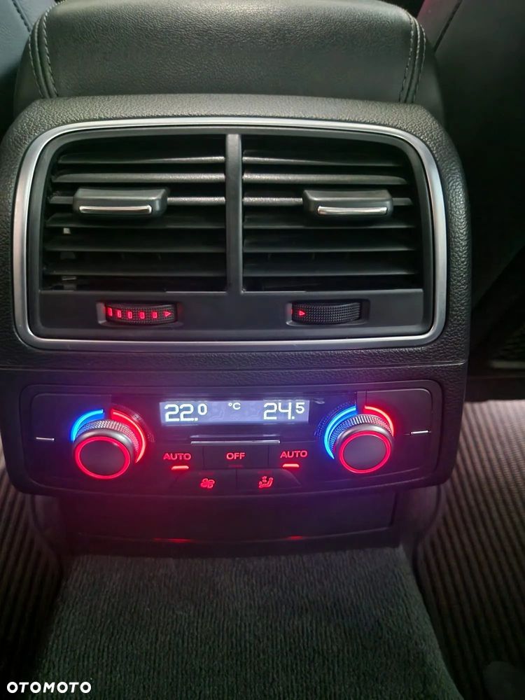 Audi A6 Allroad - 14