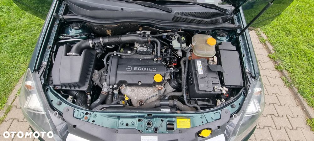 Opel Astra - 17