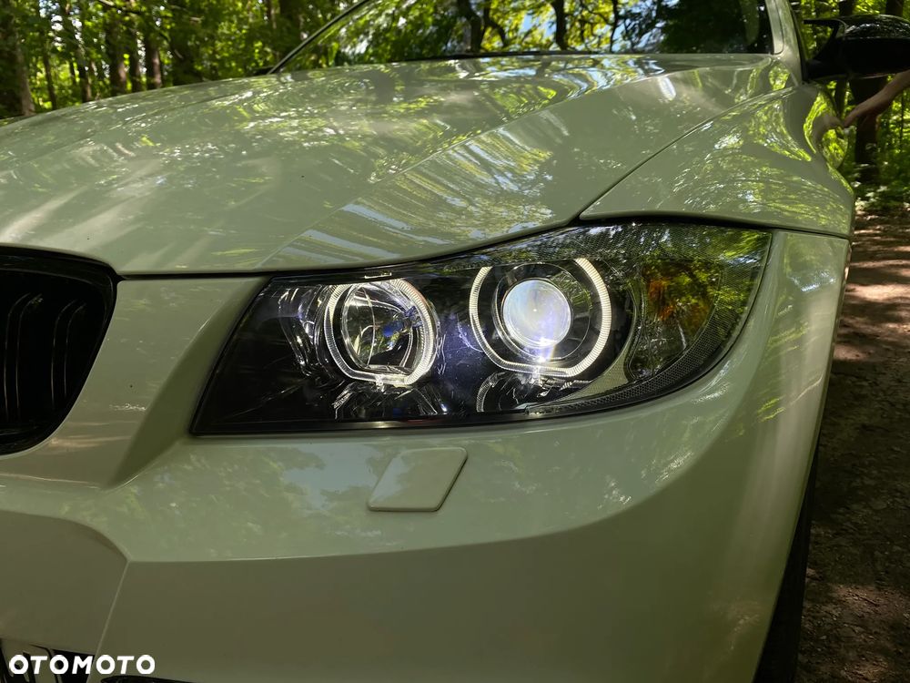 BMW Seria 3 - 22