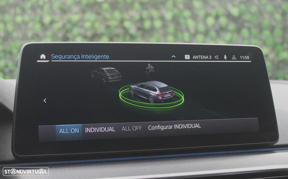 BMW 530 e Pack Desportivo M - 28