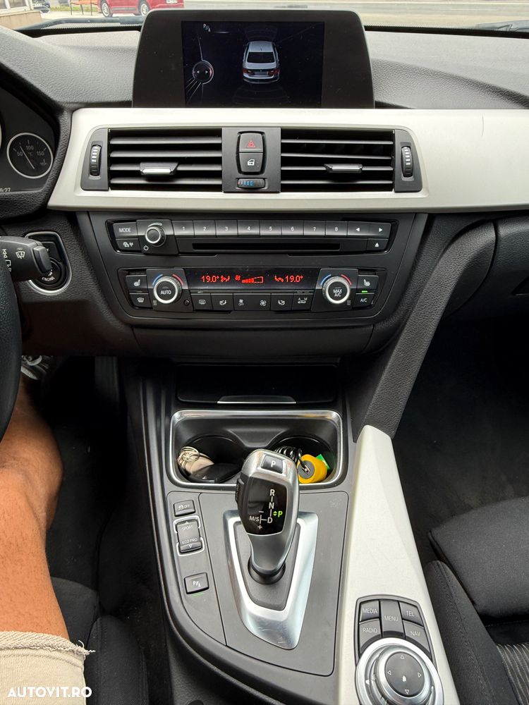 BMW Seria 3 320d Aut. Blue Performance Modern Line - 8