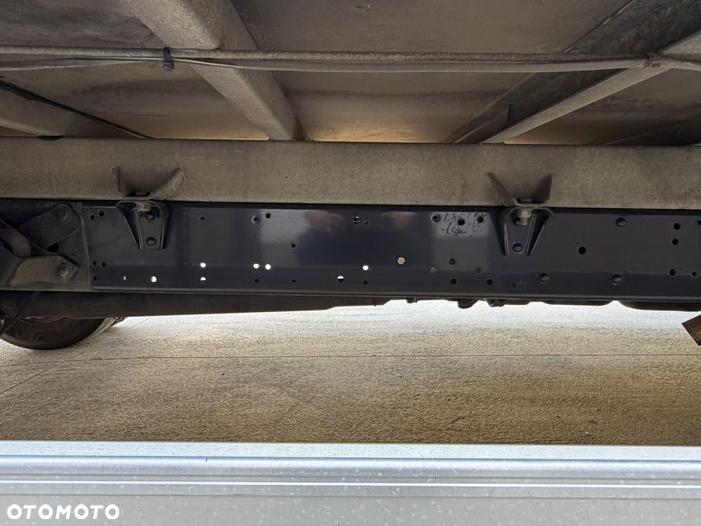 Iveco Daily 35C14 Kontener 8 Palet Kontener meblowy - 9