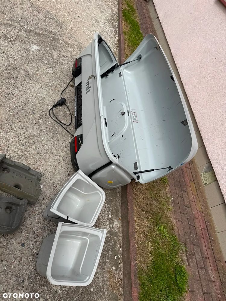 Box na hak holowniczy MFT BackBox srebrny KUFER - 7
