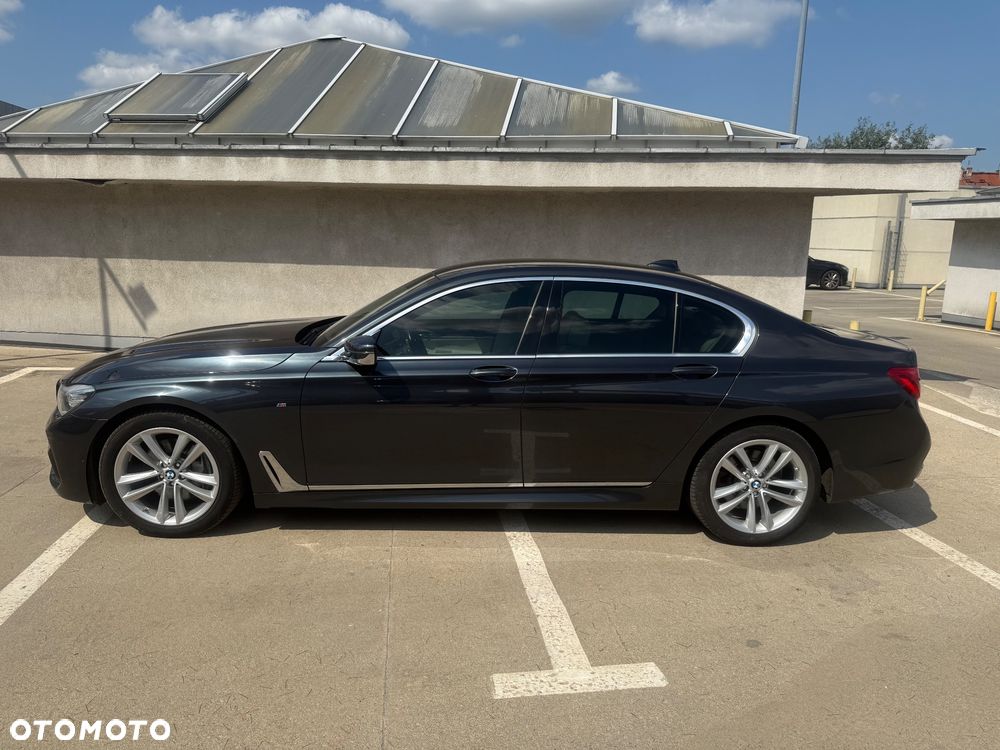 BMW Seria 7 730d xDrive - 33