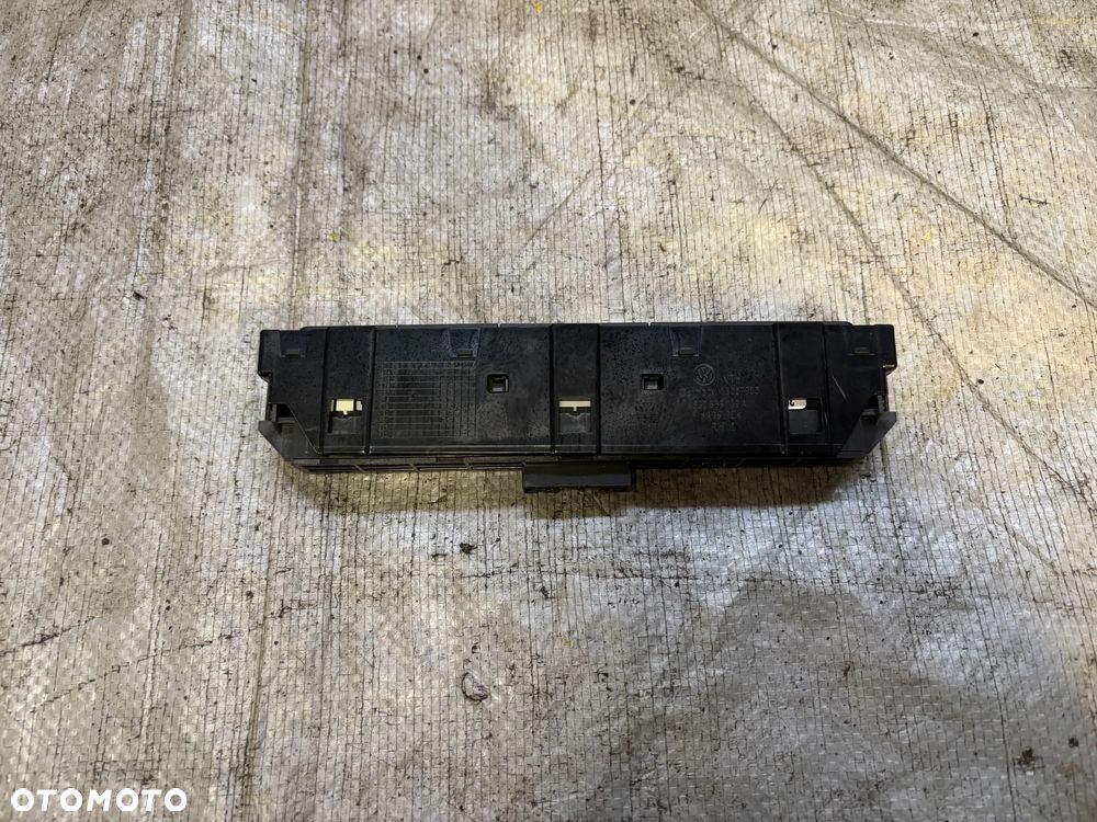 Vw Passat B8 przełącznik świateł awaryjnych włącznik 3G2853769A - 2